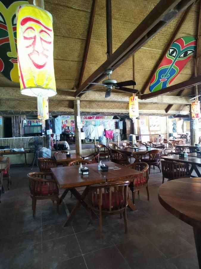 Reddoorz Premium @ Nigi Nigi Nu Noos Station 2 Boracay Balabag (Boracay)