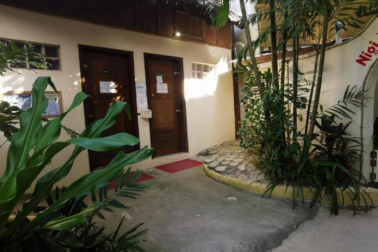 Hotel Reddoorz Premium @ Nigi Nigi Nu Noos Station 2 Boracay Balabag (Boracay)